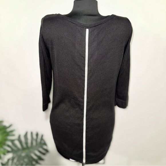 Tribal EUC Mixed Medium Exposed Back Zipper Sweater, Small - Picture 8 of 15